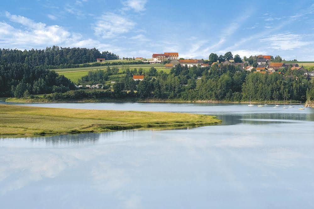 Panorama-Hotel Am See Neunburg vorm Wald Eksteriør billede